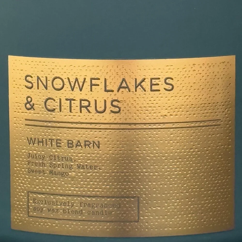BBW Snowflakes & Citrus White Barn Bath & Body Works 3 Wick Candle